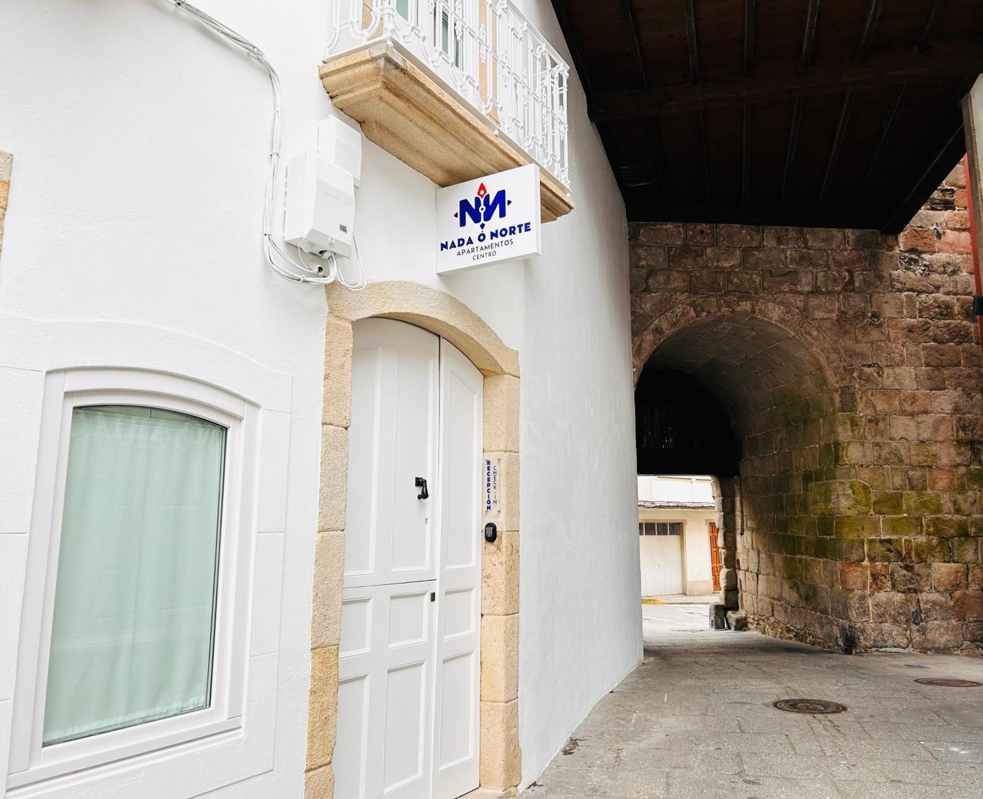 Apartamentos Nada O Norte Centro Вивейро Екстериор снимка